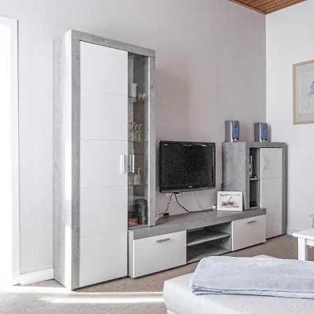 Haus Westwind Hallwegh 04 *